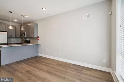 2439 W Oxford St, Philadelphia, PA 19121