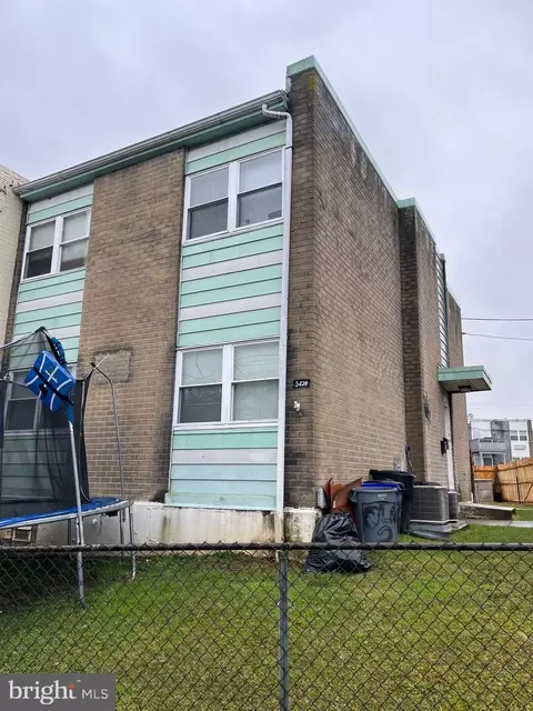 3420 Ashfield Ln, Philadelphia, PA 19114