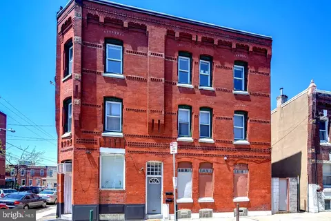 1529 Reed St, Philadelphia, PA 19146