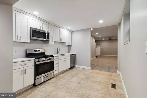 6435 Grays Ave, Philadelphia, PA 19142