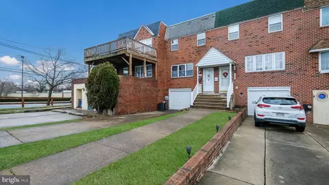 9902 Lorry Pl, Philadelphia, PA 19114