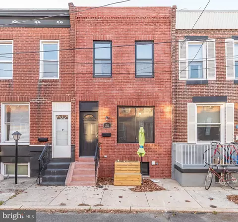 1524 S Hollywood St, Philadelphia, PA 19146