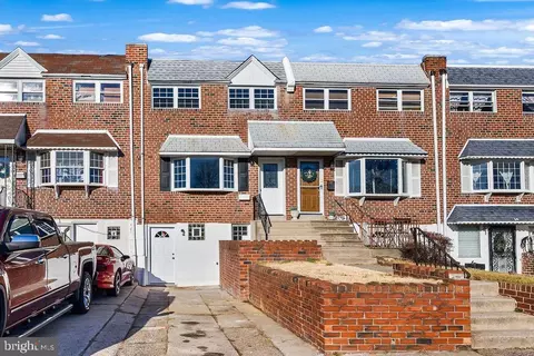 3722 Bandon Dr, Philadelphia, PA 19154