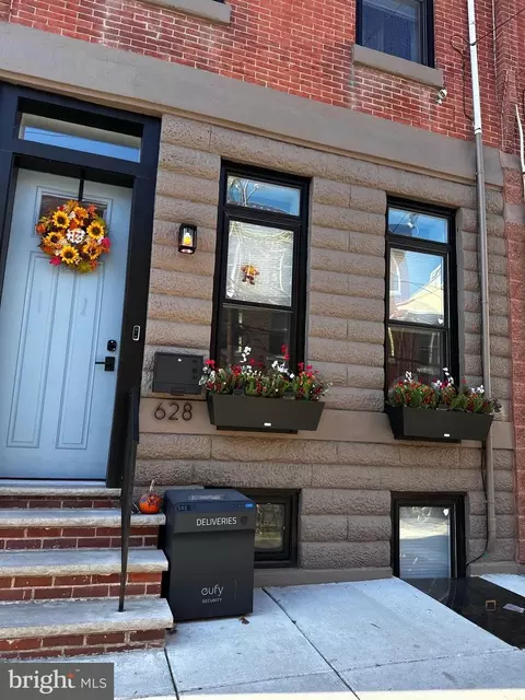 628 S 19th St, Philadelphia, PA 19146