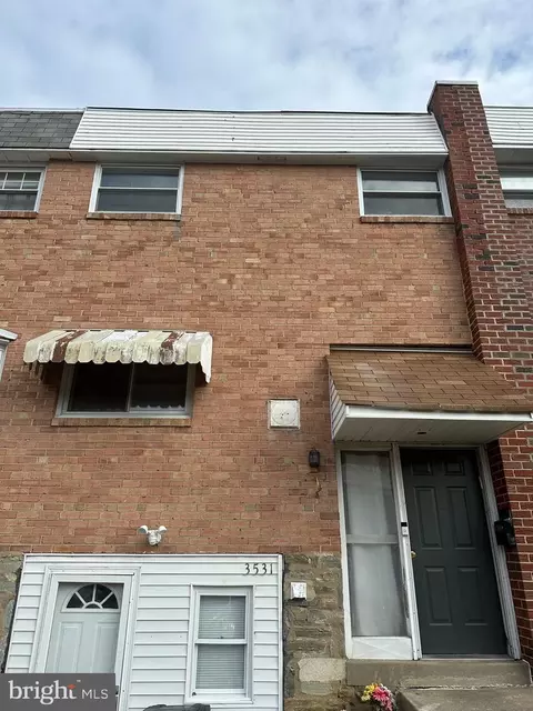 3531 Gloucester Ln, Philadelphia, PA 19114