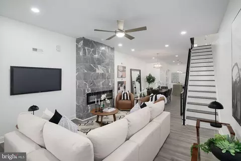 3204 Clifford St, Philadelphia, PA 19121