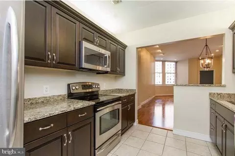 1600 18 Arch St #713, Philadelphia, PA 19103