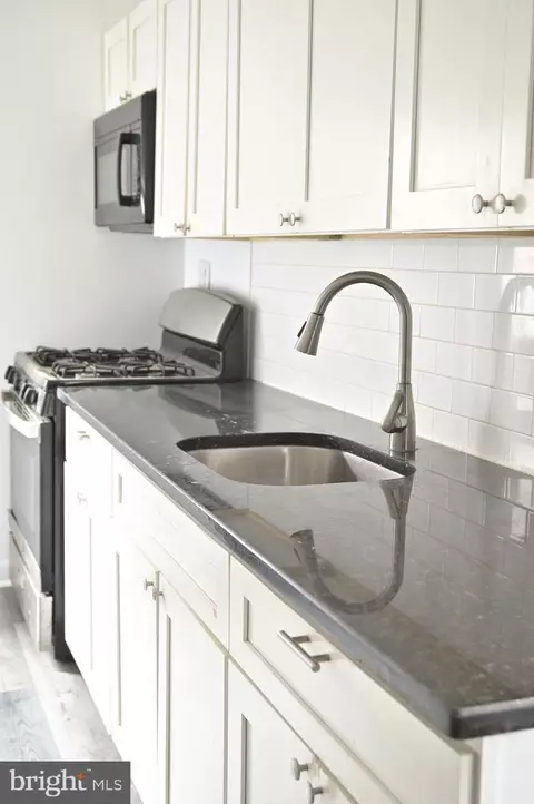 1316 N Alden St, Philadelphia, PA 19131