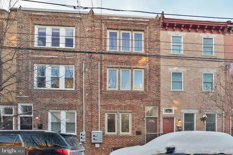 768 S 15th St #1, Philadelphia, PA 19146