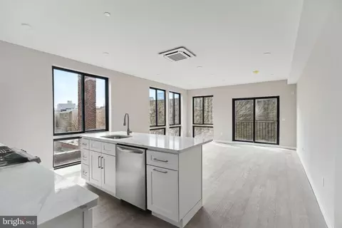 1648-50 Ridge Ave #402, Philadelphia, PA 19130