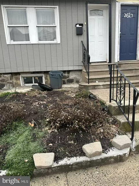 2612 Bonaffon St, Philadelphia, PA 19142