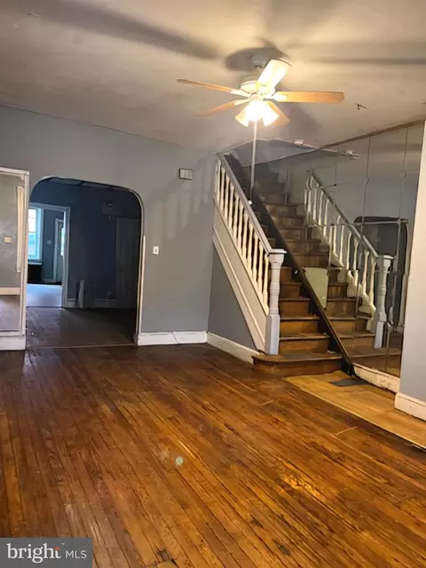 5457 Cedar Ave, Philadelphia, PA 19143