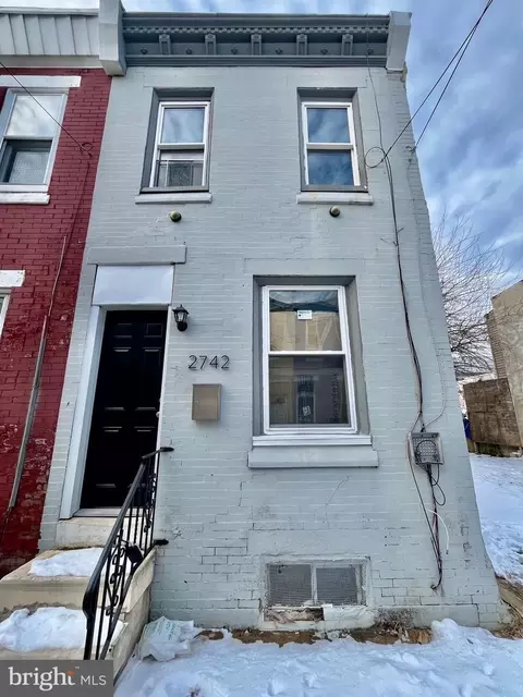 2742 Helen St, Philadelphia, PA 19134