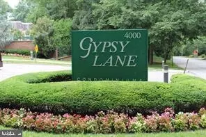 4000 Gypsy Ln #407, Philadelphia, PA 19129