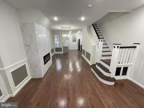 5426 N 11th St, Philadelphia, PA 19141