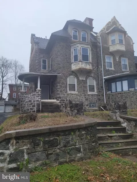 832 N 63rd St, Philadelphia, PA 19151
