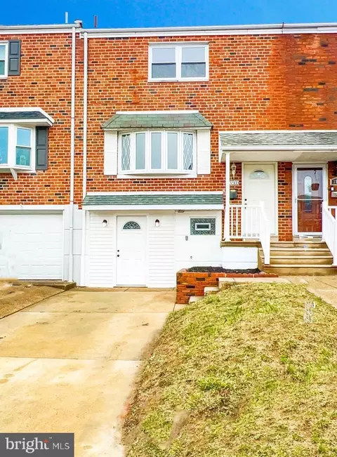3503 Chalfont Dr, Philadelphia, PA 19154