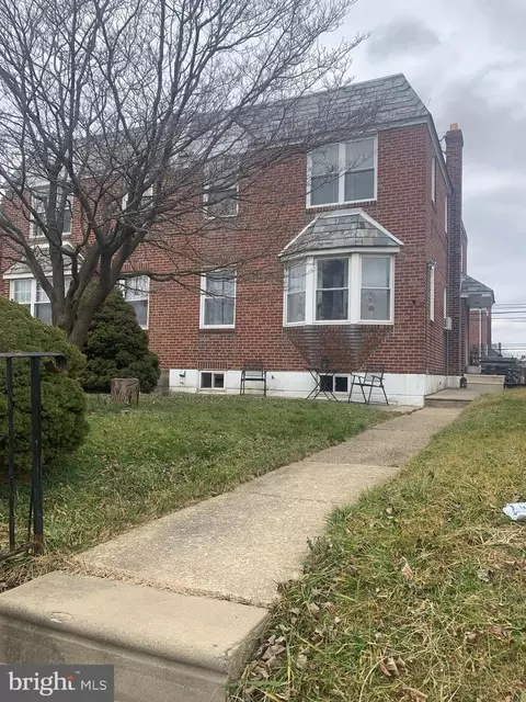7222 Battersby St, Philadelphia, PA 19149