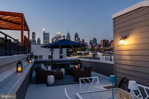 1903 Catharine St, Philadelphia, PA 19146