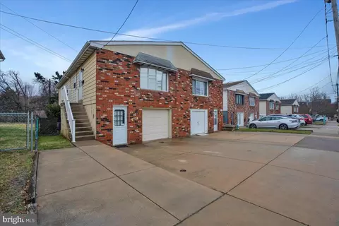 8937 Ashton Rd, Philadelphia, PA 19136