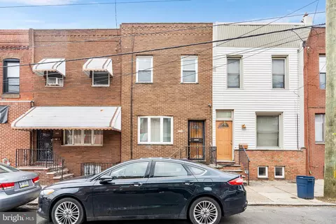 2646 S 15th St, Philadelphia, PA 19145