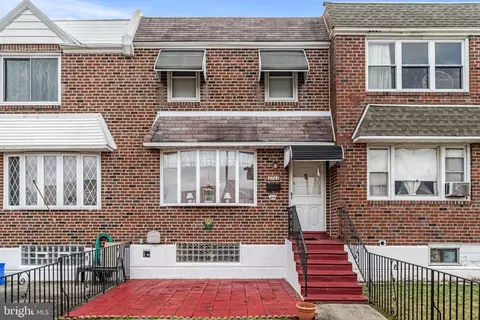 8743 Cottage St, Philadelphia, PA 19136