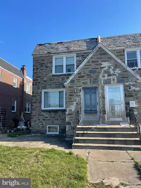 1141 Knorr St, Philadelphia, PA 19111