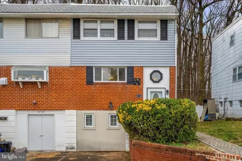 8732 Macon St, Philadelphia, PA 19152