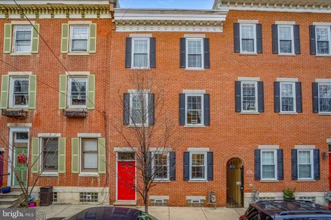 1027 N 31 N 4th St #T, Philadelphia, PA 19123