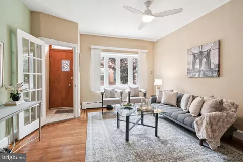 2333 S Lambert St, Philadelphia, PA 19145