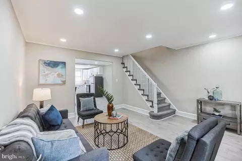 6603 N Bouvier St, Philadelphia, PA 19126
