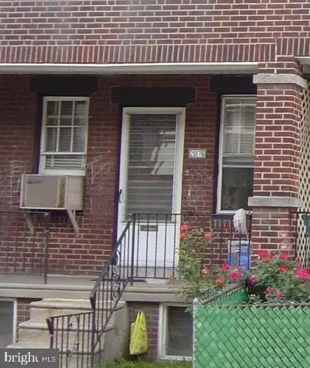 2076 Scattergood St, Philadelphia, PA 19124