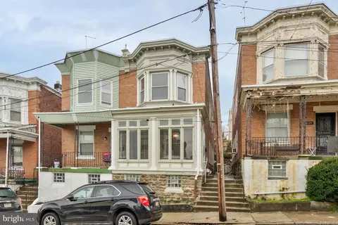 6122 Lensen St, Philadelphia, PA 19144