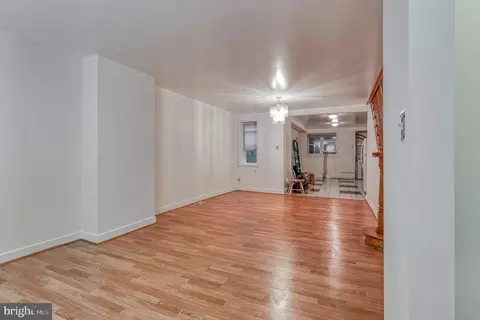 1152 S 15th St, Philadelphia, PA 19146