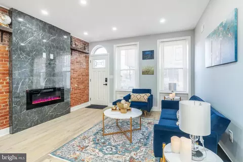 2574 Cedar St, Philadelphia, PA 19125