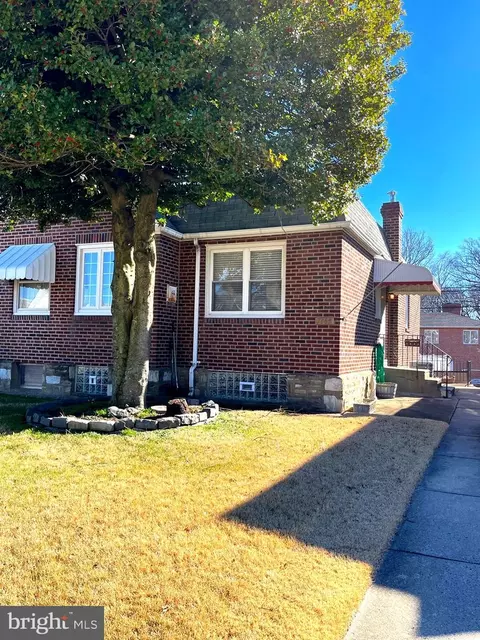 7909 Lister St, Philadelphia, PA 19152