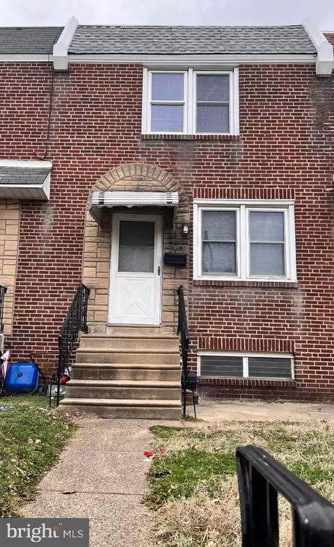 6152 Montague St, Philadelphia, PA 19135