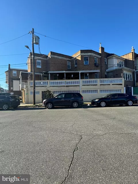 4800 Bingham St, Philadelphia, PA 19120