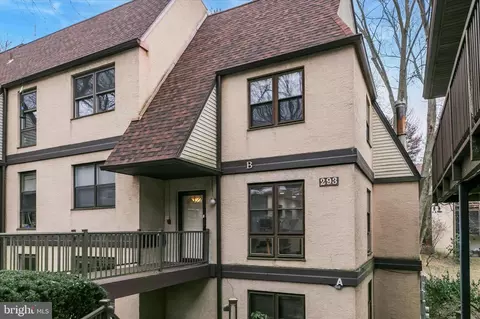 293 Shawmont Ave #4G4, Philadelphia, PA 19128