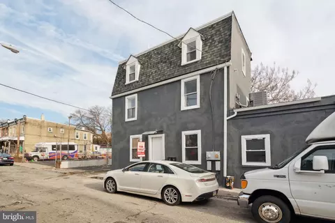 5031 Portico St, Philadelphia, PA 19144
