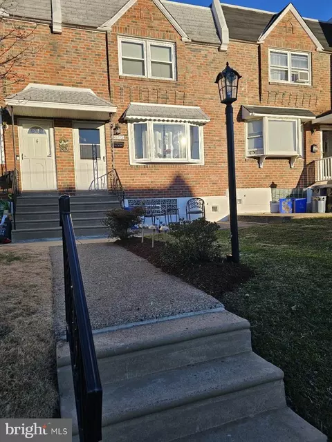 12505 Nanton Dr, Philadelphia, PA 19154