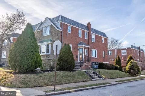 1247 E Cardeza St, Philadelphia, PA 19119