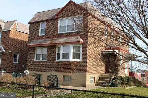 7801 Horrocks St, Philadelphia, PA 19152