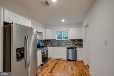 2510 Turner St, Philadelphia, PA 19121
