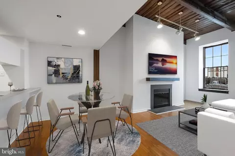 11 N 15 N 2nd St #504, Philadelphia, PA 19106