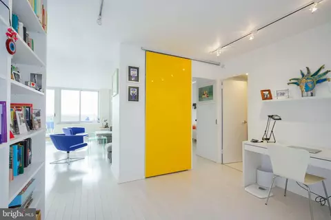 604 S 36 S Washington Sq #1109, Philadelphia, PA 19106