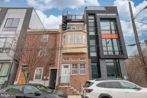 1229 N Leithgow St, Philadelphia, PA 19122