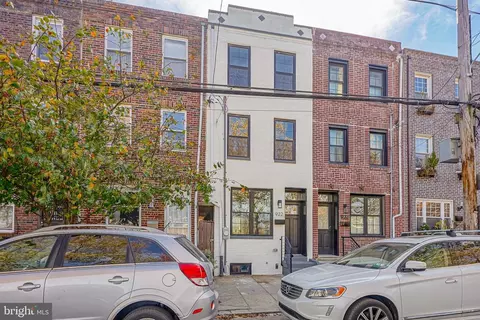 922 Wharton St, Philadelphia, PA 19147