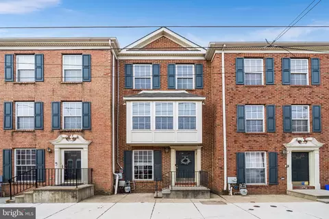 2420 E Boston St, Philadelphia, PA 19125