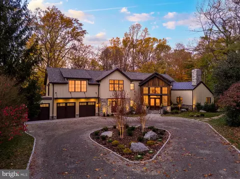 603 W Gravers Ln, Philadelphia, PA 19118